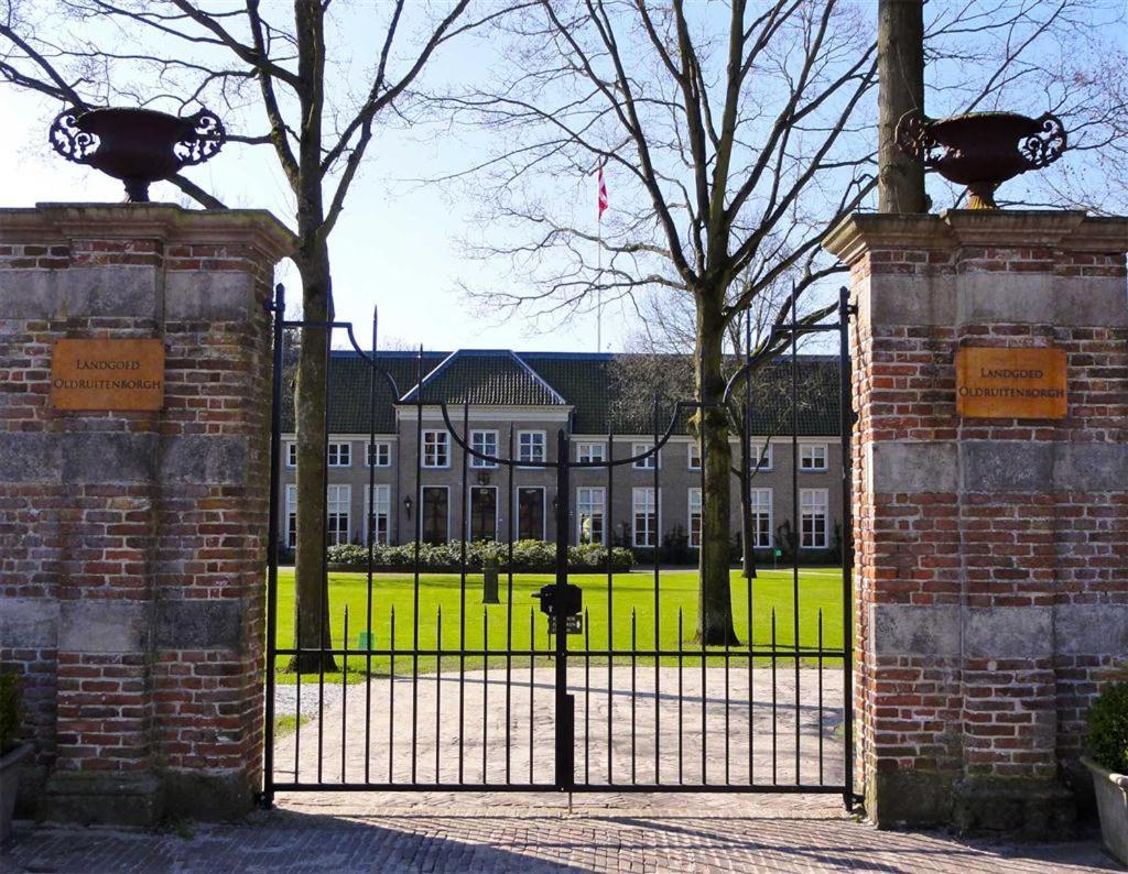 Stadspaleis Hotel & Restaurant Oldruitenborgh Vollenhove Eksteriør billede